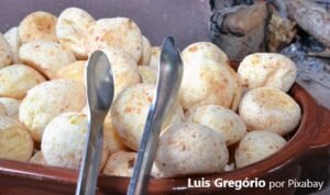 pão de queijo